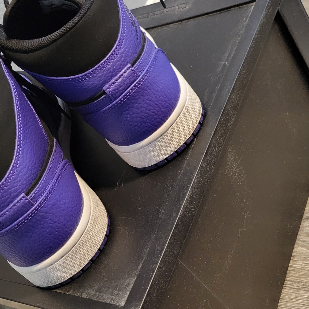 Jordan Black and Purple Sneakers High-Top Style - Picture 5 of 5